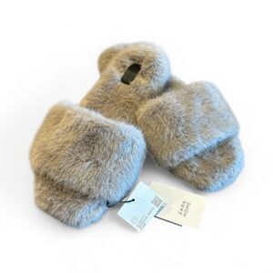 ZARA Home  Women’s Dark Beige Faux Fur Slippers
Size  EU 38   US 7.5